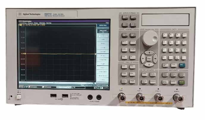 Photo Used AGILENT / HP / HEWLETT-PACKARD / KEYSIGHT E5071C For Sale