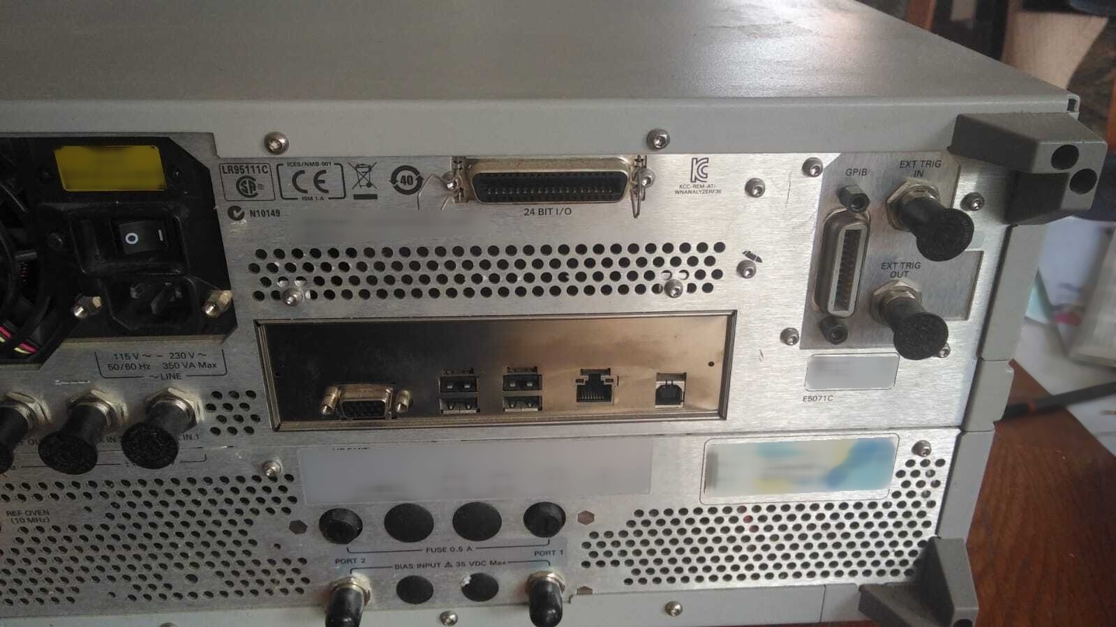 사진 사용됨 AGILENT / HP / HEWLETT-PACKARD / KEYSIGHT E5071C 판매용