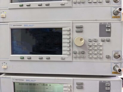 AGILENT / HP / HEWLETT-PACKARD / KEYSIGHT E8247C #9390246