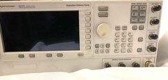 フォト（写真） 使用される AGILENT / HP / HEWLETT-PACKARD / KEYSIGHT E8257C 販売のために