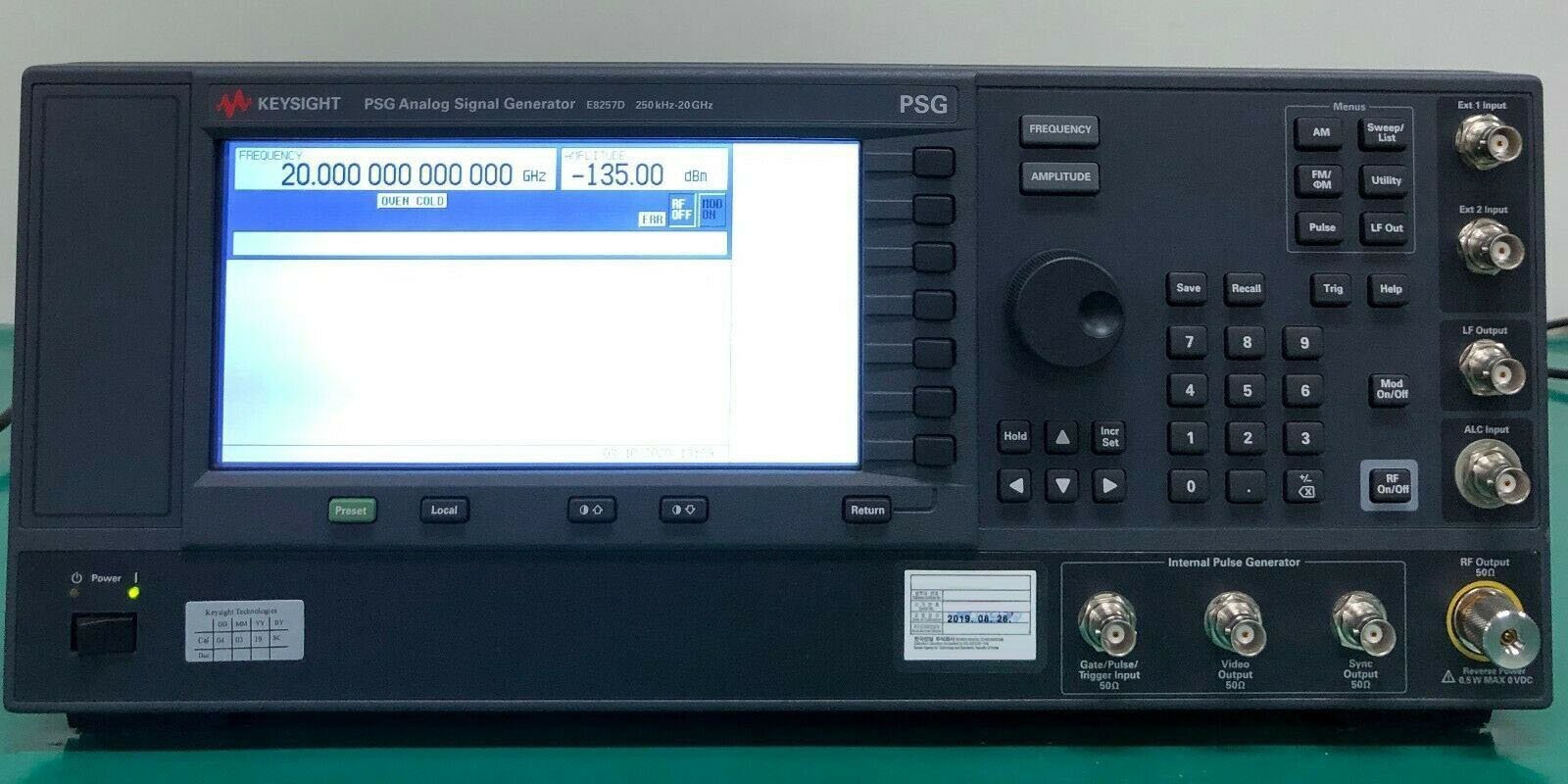 Foto Verwendet AGILENT / HP / HEWLETT-PACKARD / KEYSIGHT E8257D Zum Verkauf