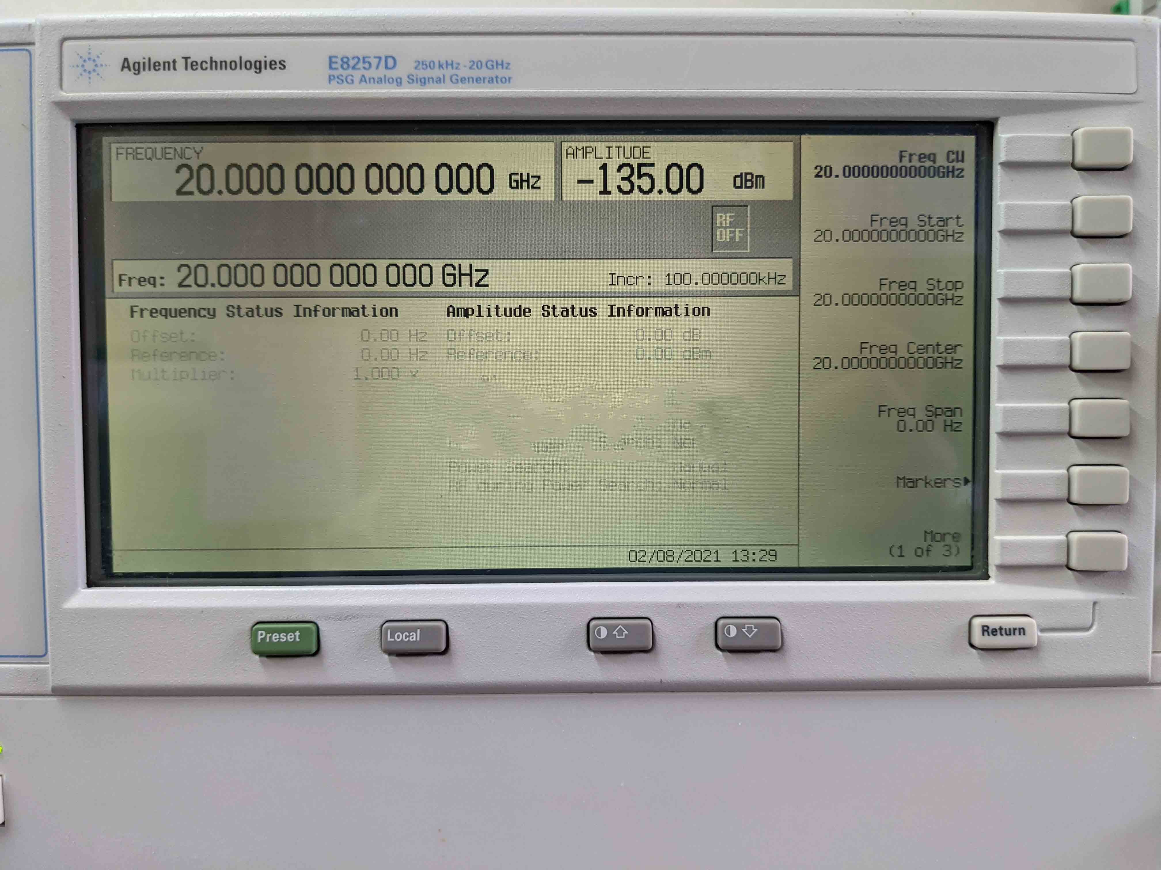 フォト（写真） 使用される AGILENT / HP / HEWLETT-PACKARD / KEYSIGHT E8257D 販売のために