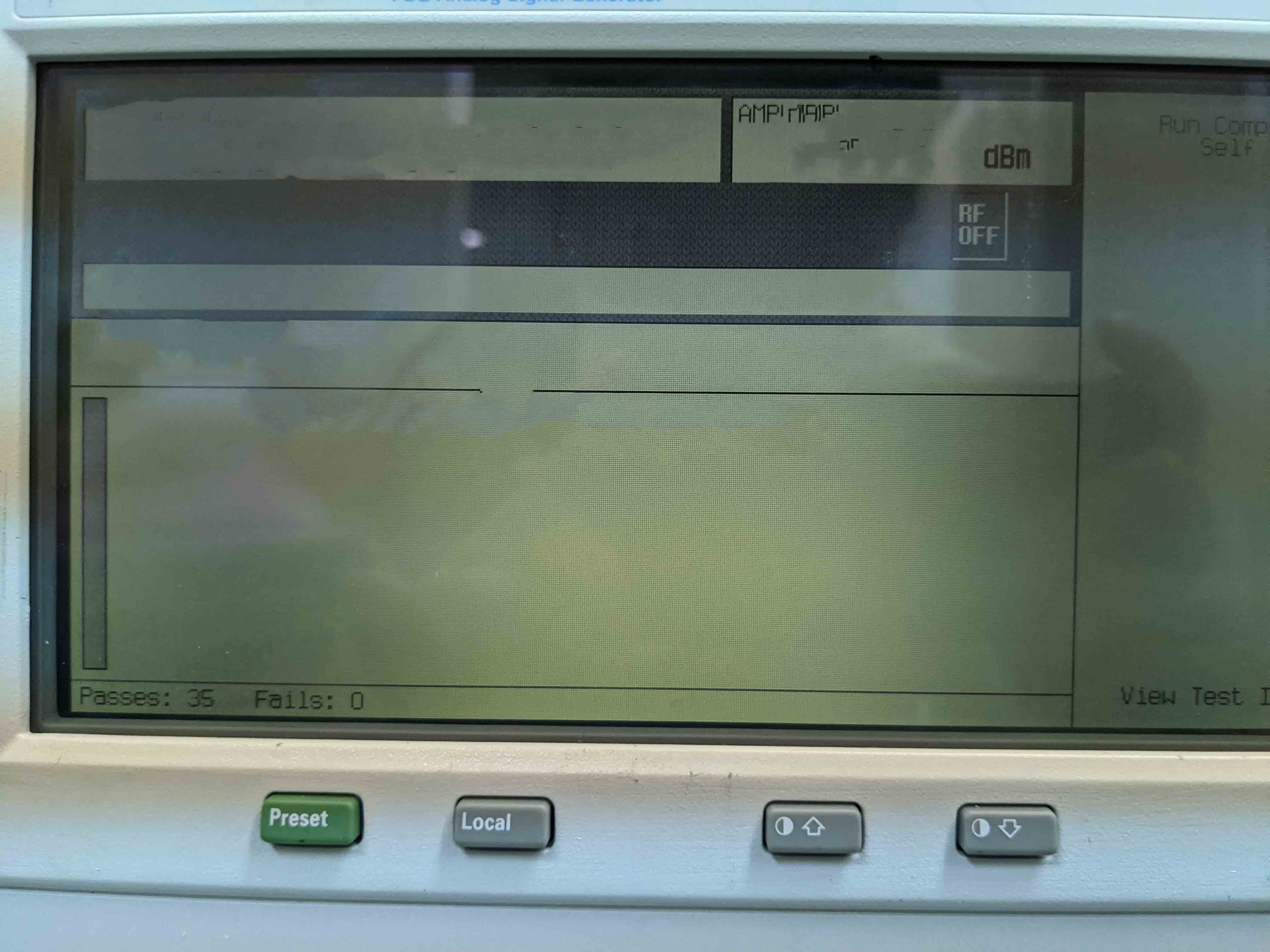 Photo Used AGILENT / HP / HEWLETT-PACKARD / KEYSIGHT E8257D For Sale