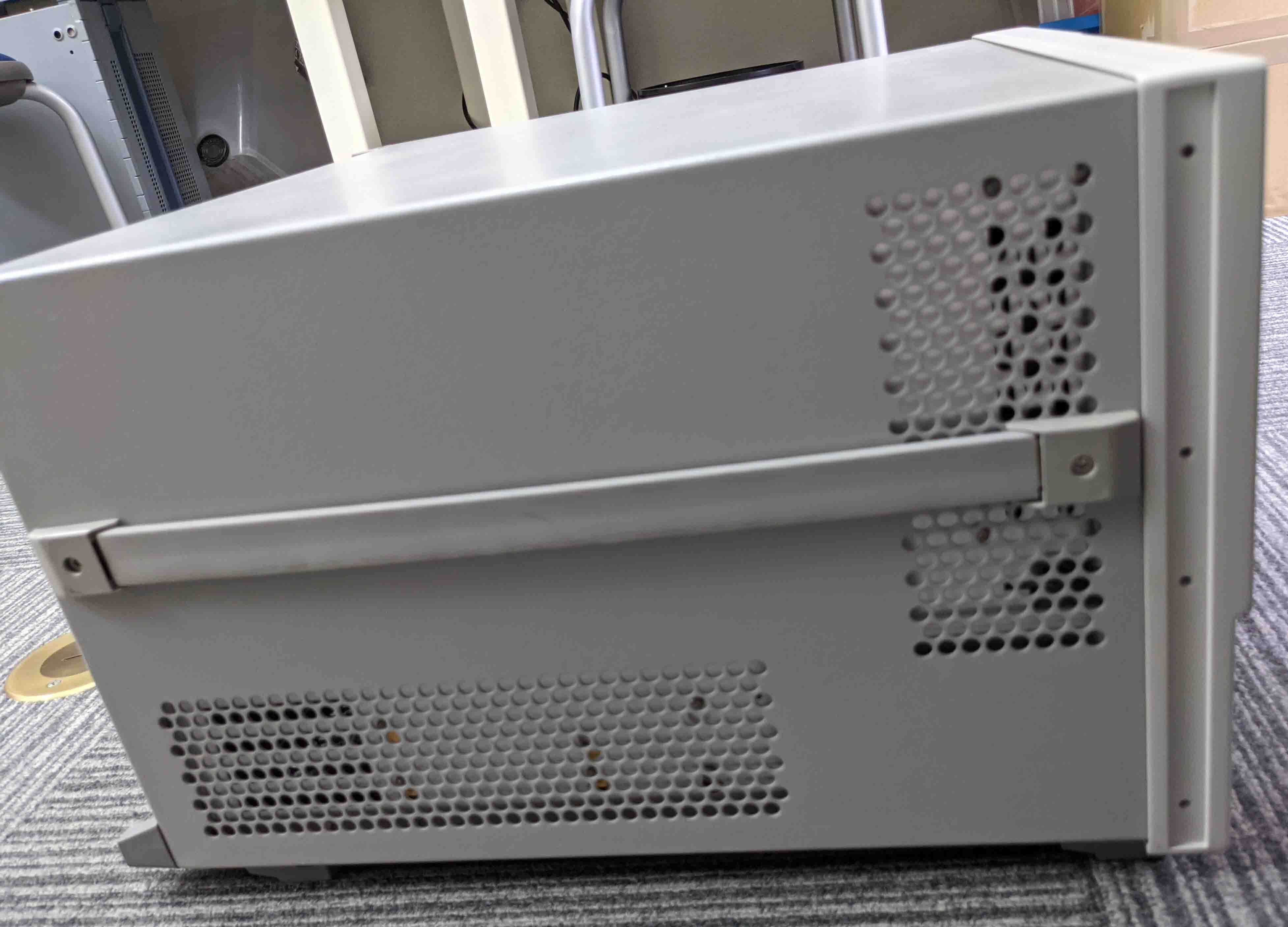 Photo Used AGILENT / HP / HEWLETT-PACKARD / KEYSIGHT E8363B For Sale