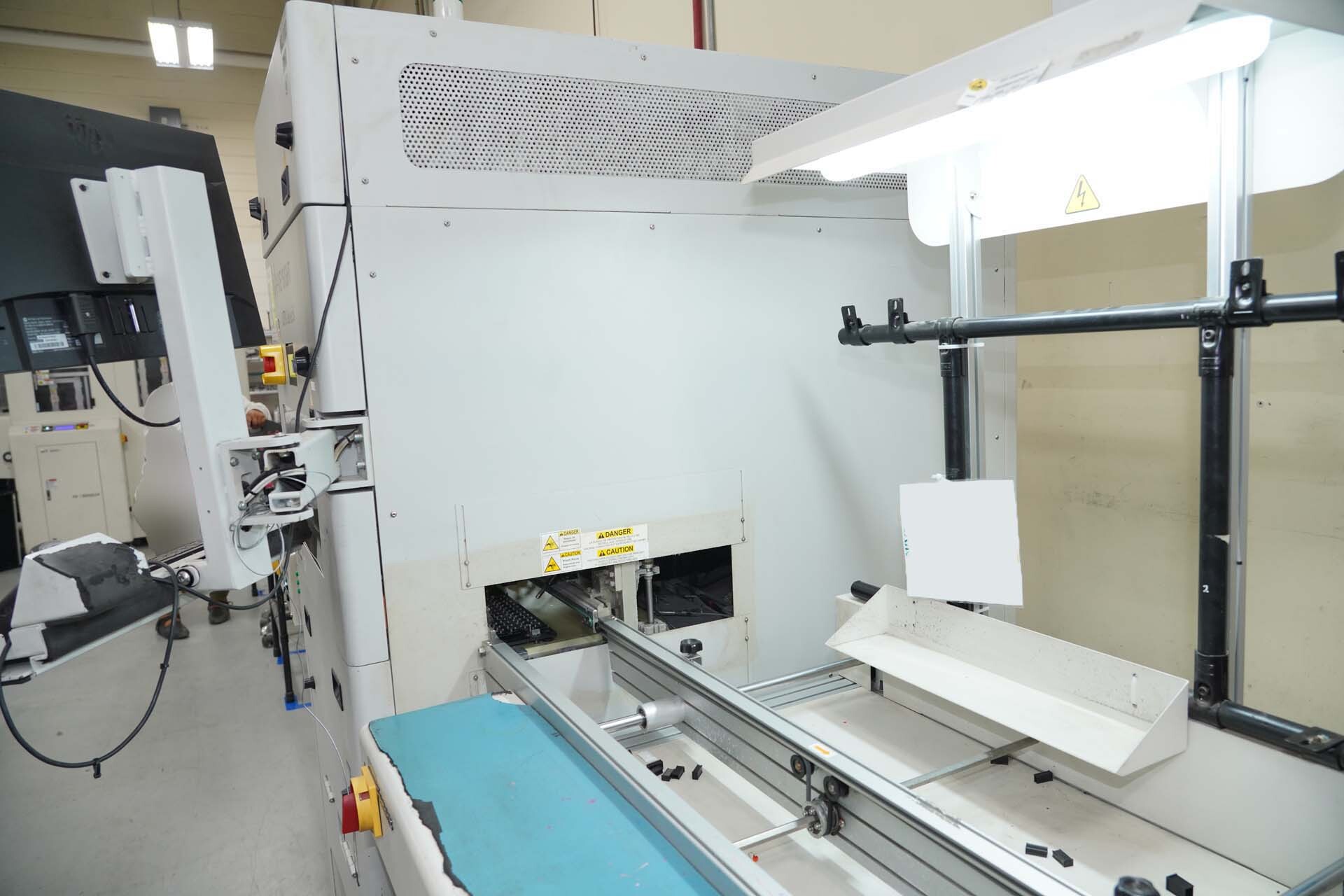 Photo Used AGILENT / HP / HEWLETT-PACKARD / KEYSIGHT i3070 Series 5i For Sale