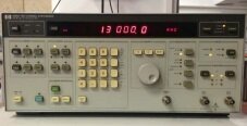 Foto Verwendet AGILENT / HP / HEWLETT-PACKARD / KEYSIGHT Lot of equipment Zum Verkauf