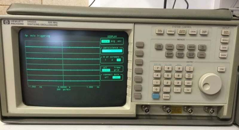 フォト（写真） 使用される AGILENT / HP / HEWLETT-PACKARD / KEYSIGHT Lot of equipment 販売のために