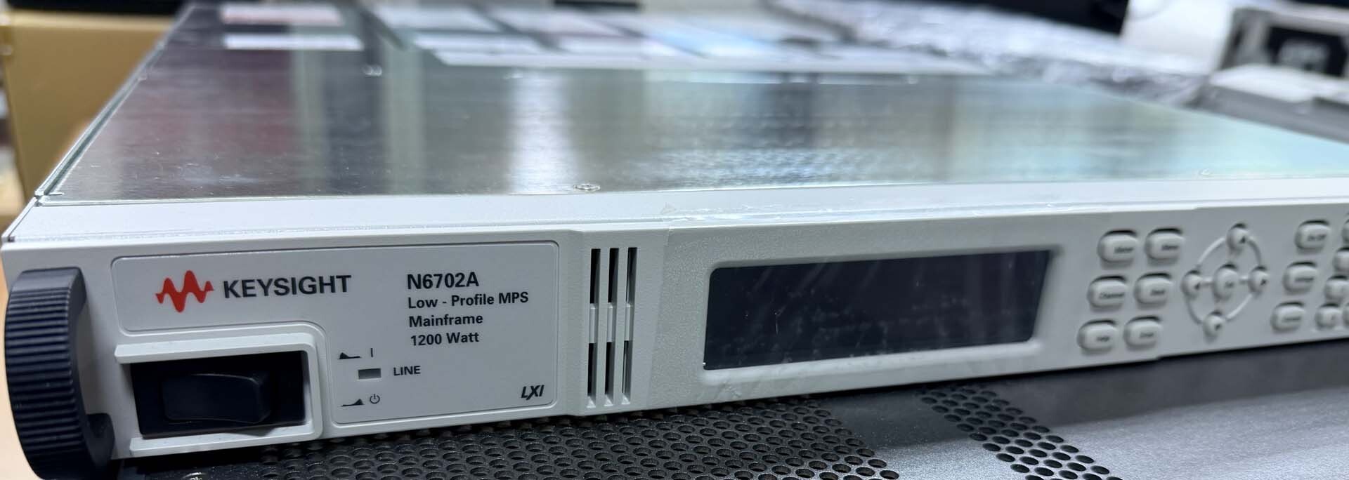 图为 已使用的 AGILENT / HP / HEWLETT-PACKARD / KEYSIGHT Lot of electronic test equipment 待售