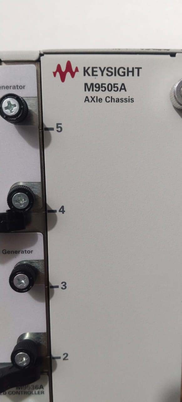 Foto Verwendet AGILENT / HP / HEWLETT-PACKARD / KEYSIGHT M9505A Zum Verkauf