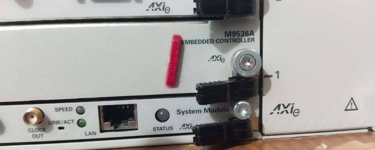 Foto Verwendet AGILENT / HP / HEWLETT-PACKARD / KEYSIGHT M9505A Zum Verkauf