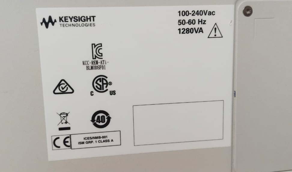 Foto Verwendet AGILENT / HP / HEWLETT-PACKARD / KEYSIGHT M9505A Zum Verkauf