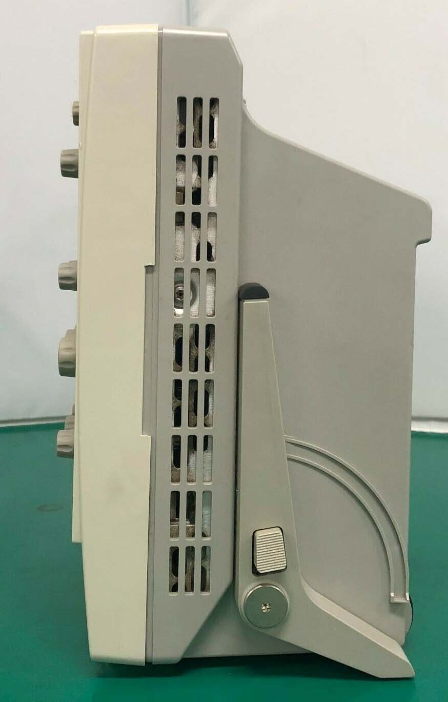 フォト（写真） 使用される AGILENT / HP / HEWLETT-PACKARD / KEYSIGHT MSO7054A 販売のために