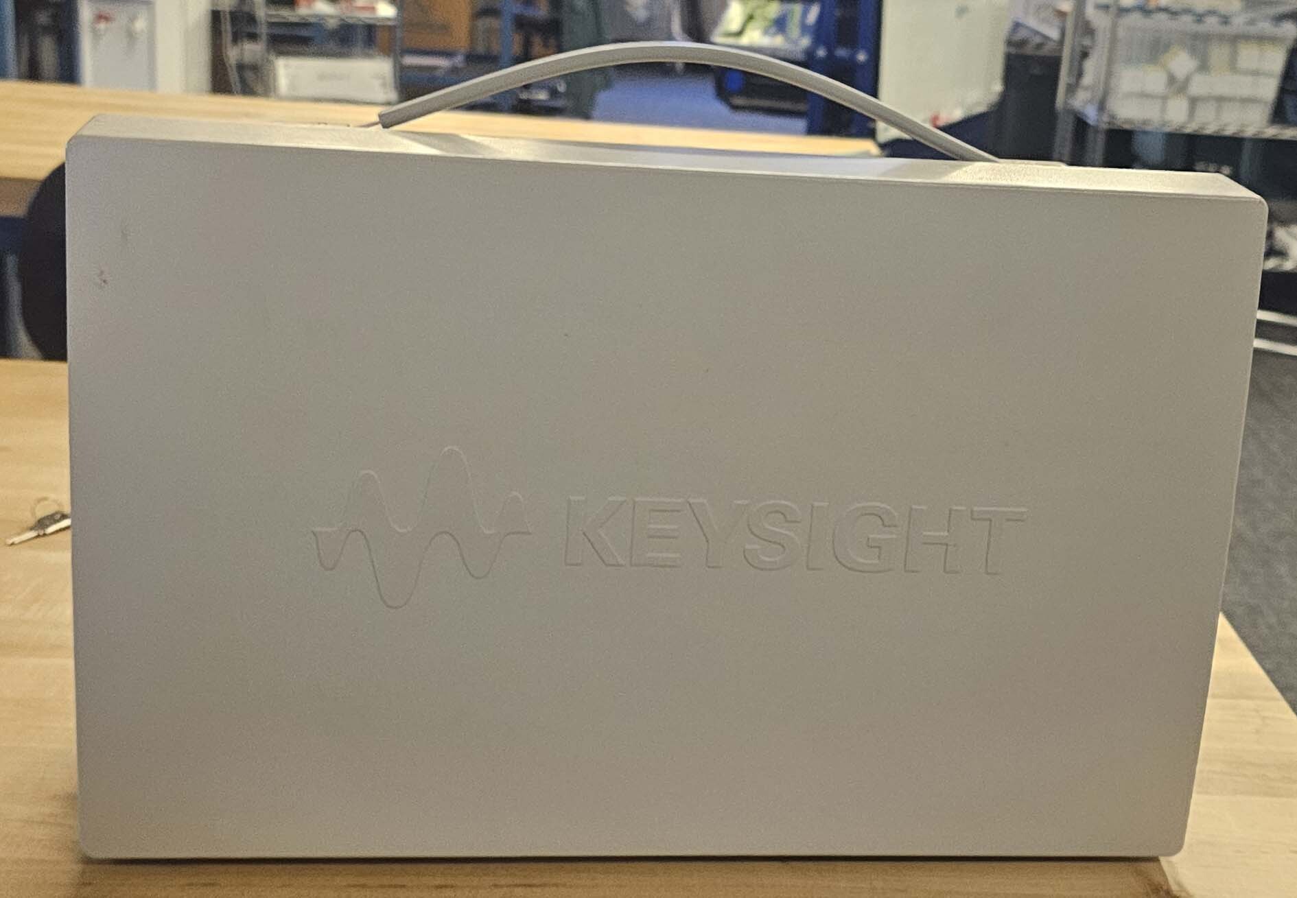 Foto Verwendet AGILENT / HP / HEWLETT-PACKARD / KEYSIGHT MSO7104B Zum Verkauf