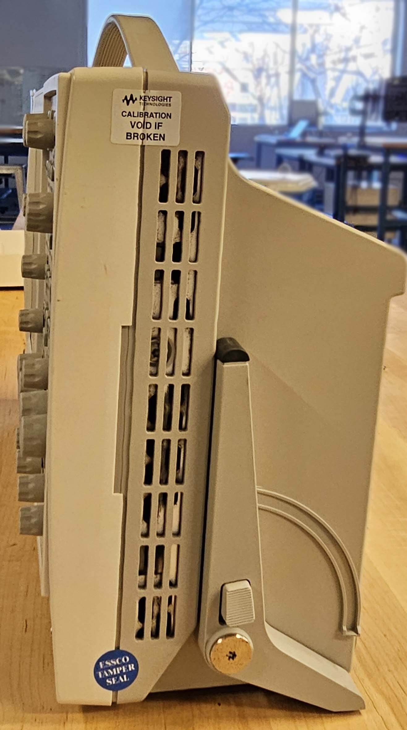 Foto Verwendet AGILENT / HP / HEWLETT-PACKARD / KEYSIGHT MSO7104B Zum Verkauf