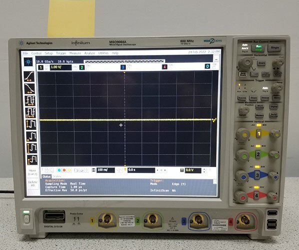 Foto Verwendet AGILENT / HP / HEWLETT-PACKARD / KEYSIGHT MSO9064A Zum Verkauf