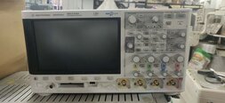Foto Verwendet AGILENT / HP / HEWLETT-PACKARD / KEYSIGHT MSOX3104A Zum Verkauf