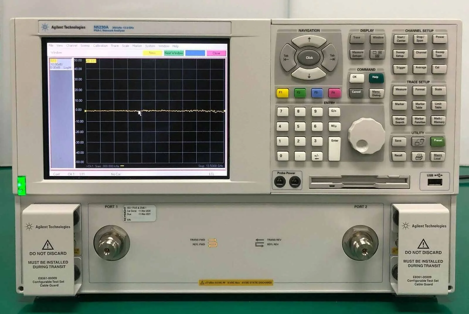 AGILENT / HP / HEWLETT-PACKARD / KEYSIGHT N5230A Electronic Test