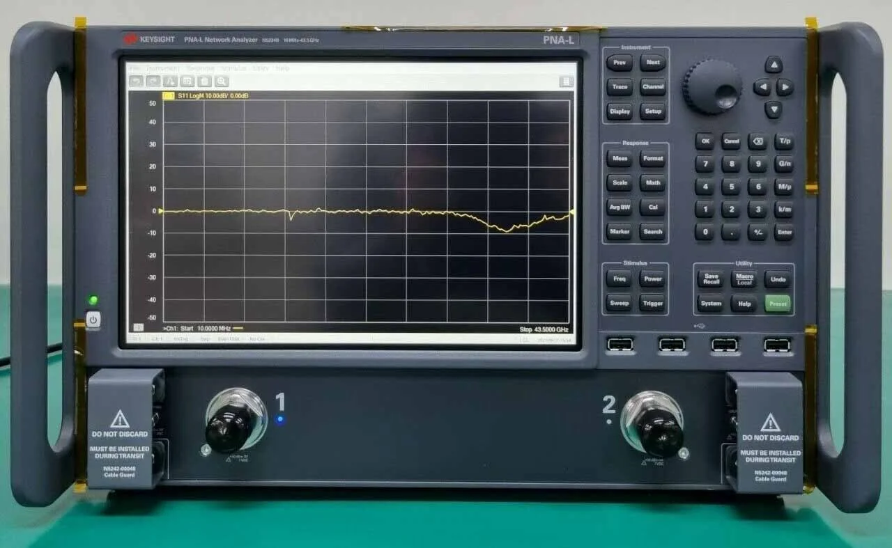 AGILENT / HP / HEWLETT-PACKARD / KEYSIGHT N5234B Electronic Test