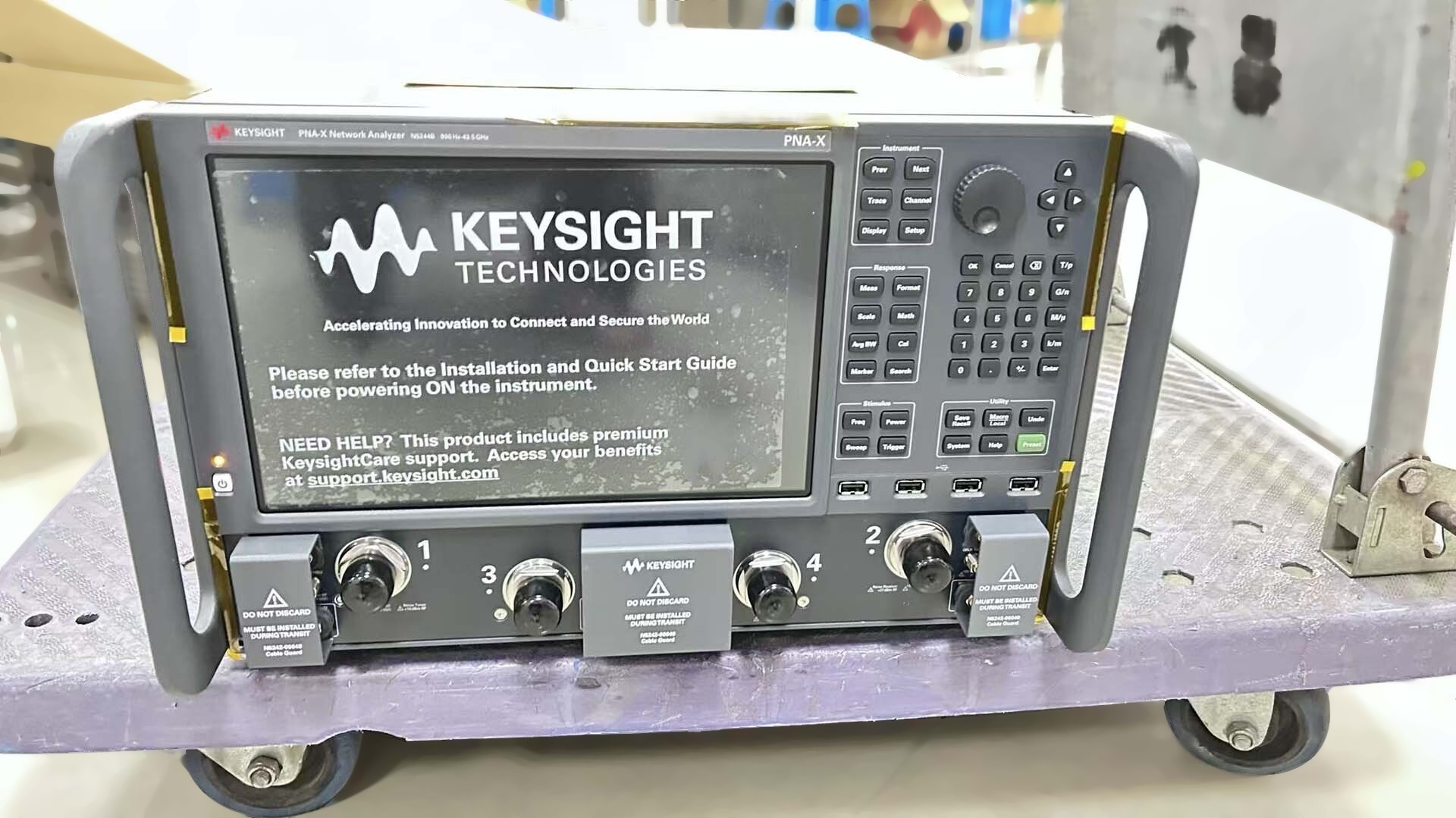フォト（写真） 使用される AGILENT / HP / HEWLETT-PACKARD / KEYSIGHT N5244B 販売のために