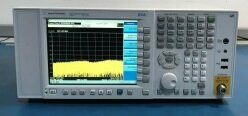 사진 사용됨 AGILENT / HP / HEWLETT-PACKARD / KEYSIGHT N9010A 판매용