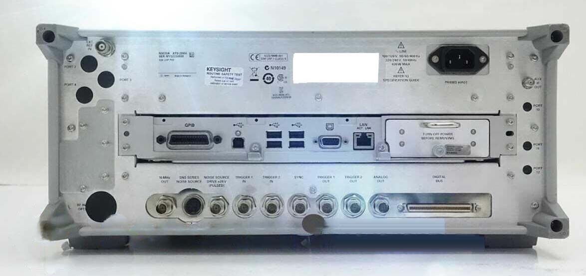 Photo Used AGILENT / HP / HEWLETT-PACKARD / KEYSIGHT N9030A For Sale