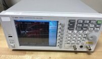 Foto Verwendet AGILENT / HP / HEWLETT-PACKARD / KEYSIGHT N9320A Zum Verkauf