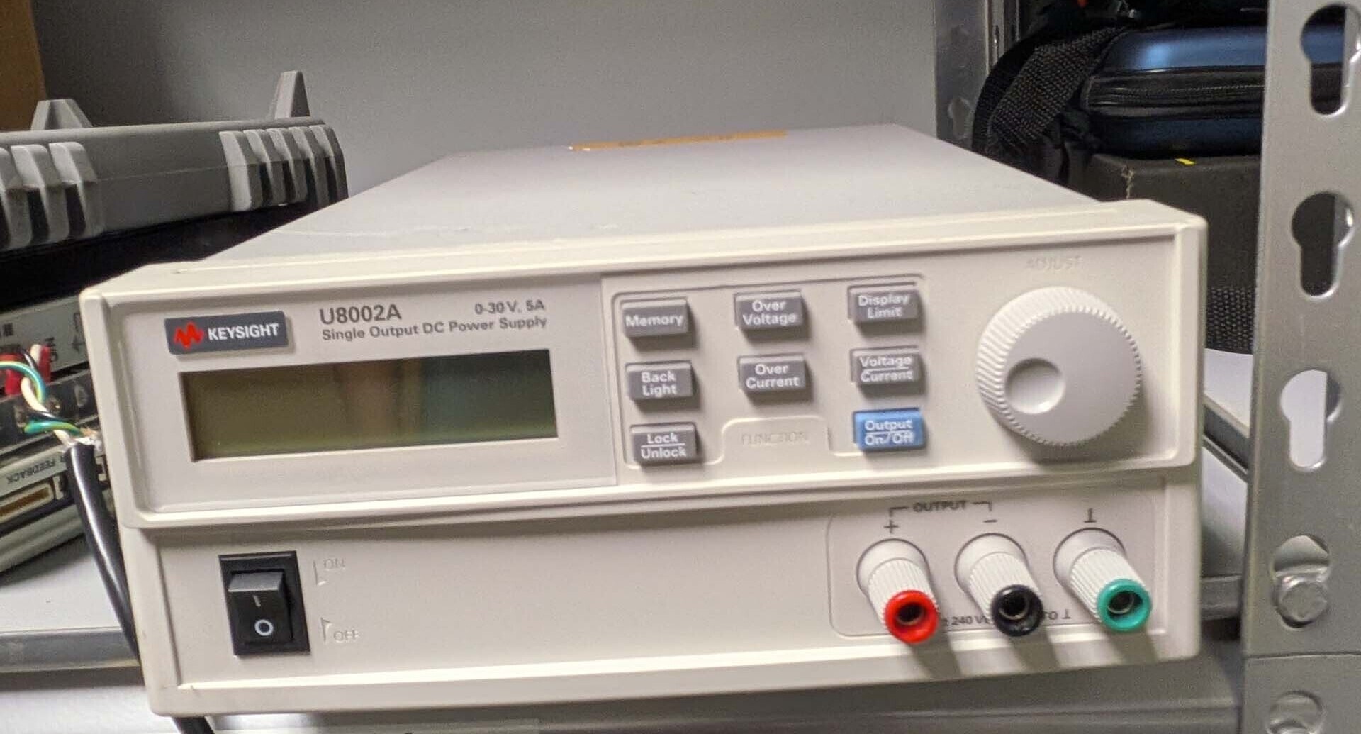 Foto Verwendet AGILENT / HP / HEWLETT-PACKARD / KEYSIGHT U8002A Zum Verkauf