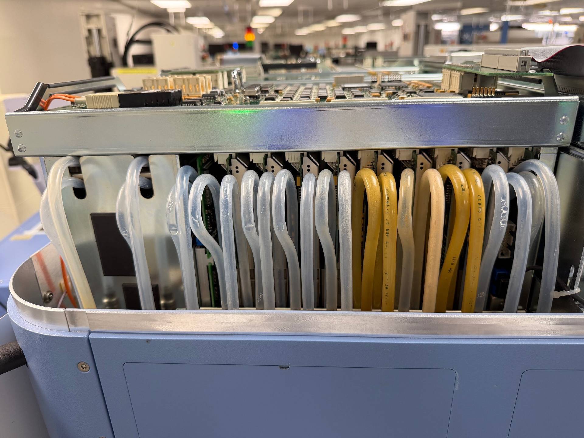 Photo Utilisé AGILENT / HP / HEWLETT-PACKARD / VERIGY / ADVANTEST 93000 SOC P600 À vendre