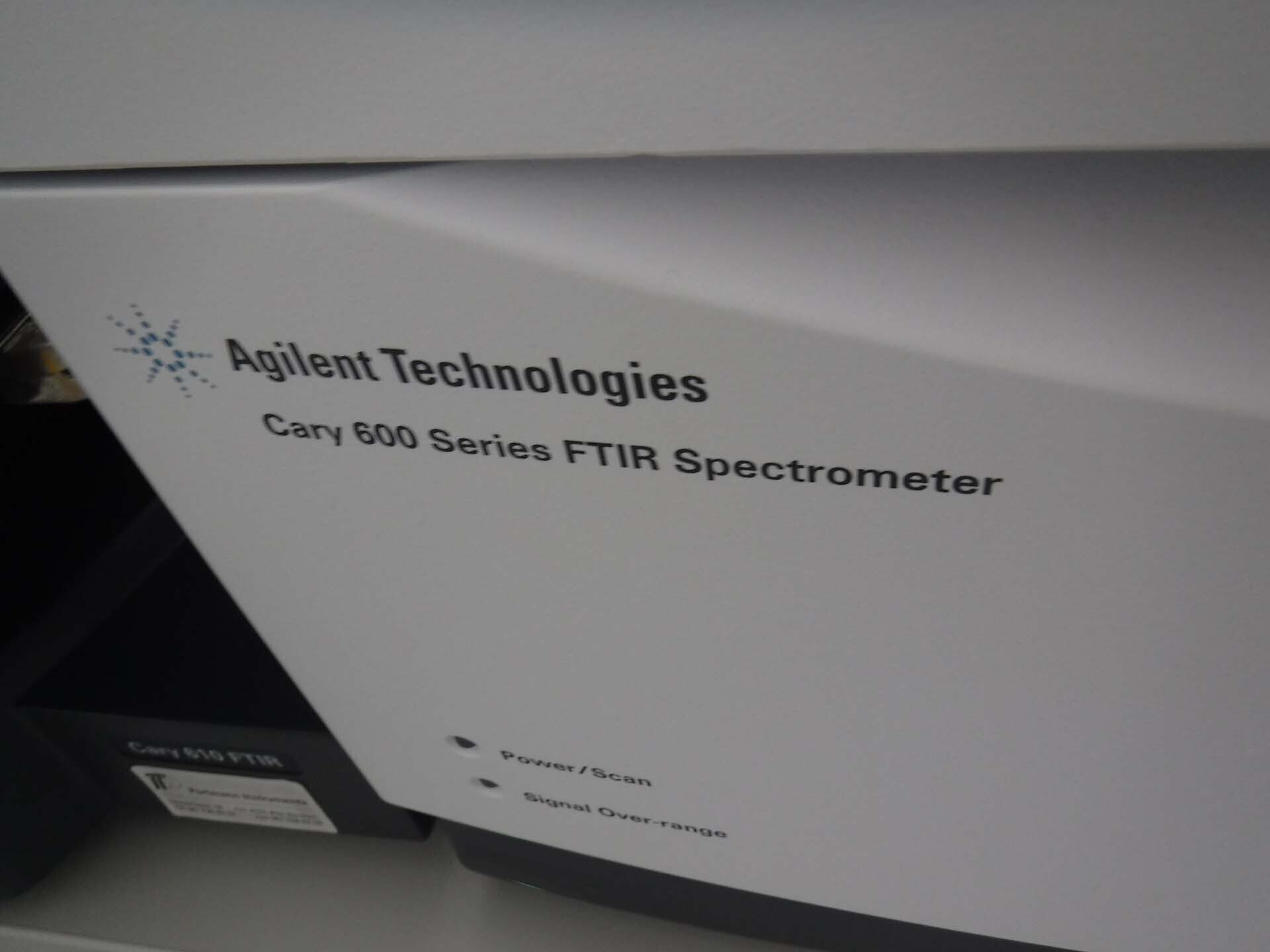 Photo Used AGILENT / HP / HEWLETT-PACKARD / VERIGY / ADVANTEST Cary 660 For Sale