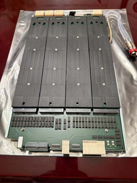 Foto Verwendet AGILENT / HP / HEWLETT-PACKARD / VERIGY / ADVANTEST E8012-66402 Zum Verkauf