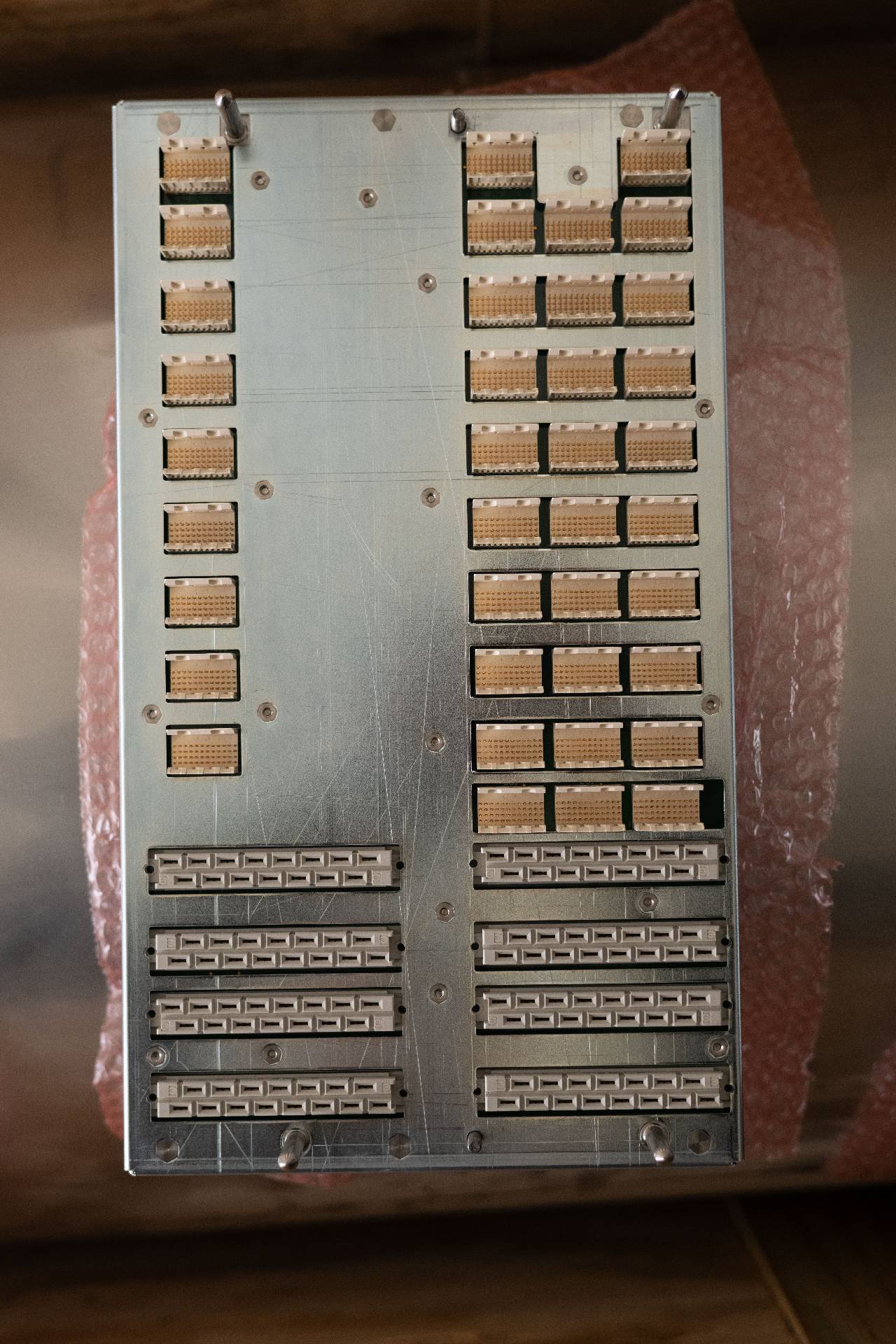 Photo Used AGILENT / HP / HEWLETT-PACKARD / VERIGY / ADVANTEST Lot of boards For Sale