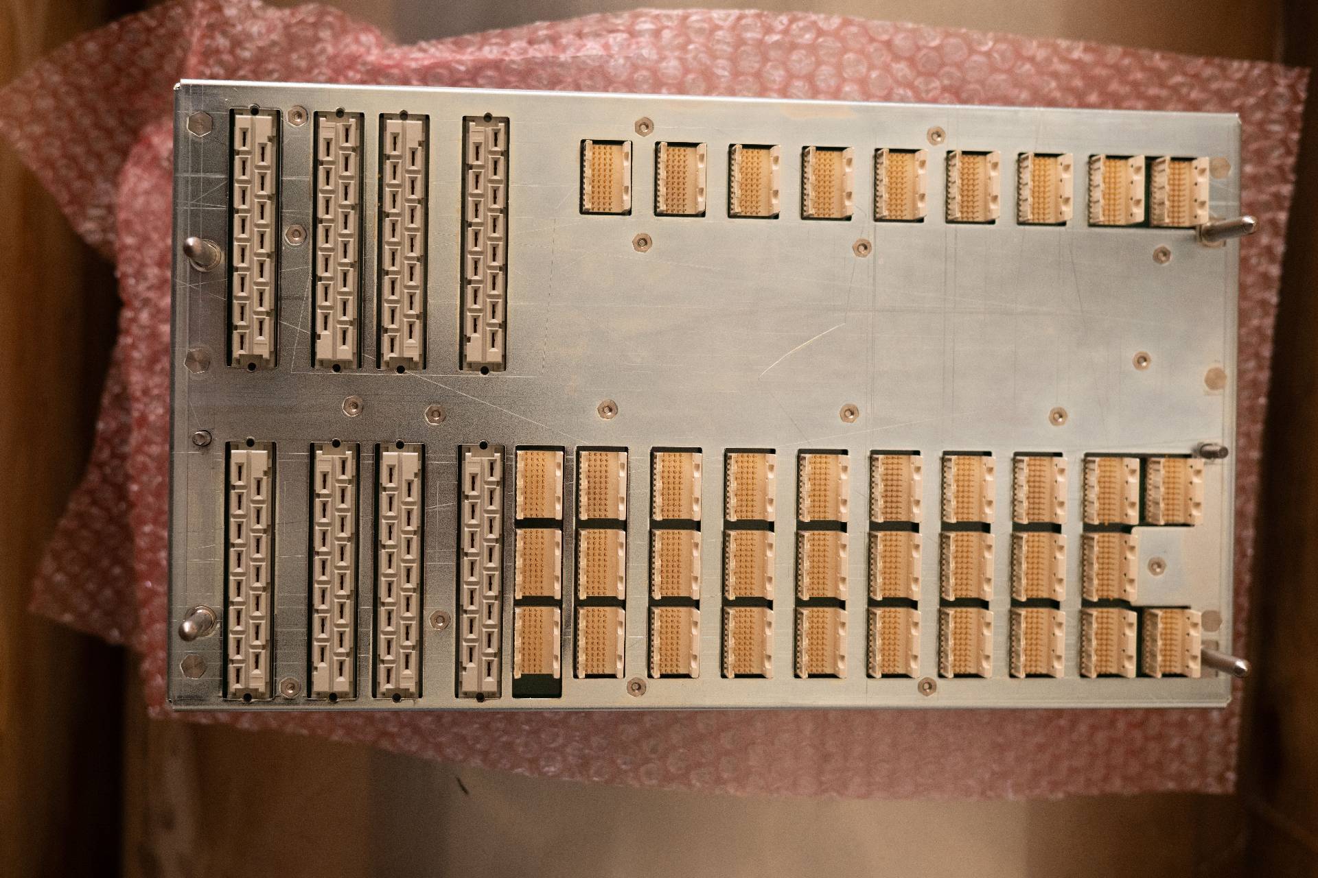 Photo Used AGILENT / HP / HEWLETT-PACKARD / VERIGY / ADVANTEST Lot of boards For Sale
