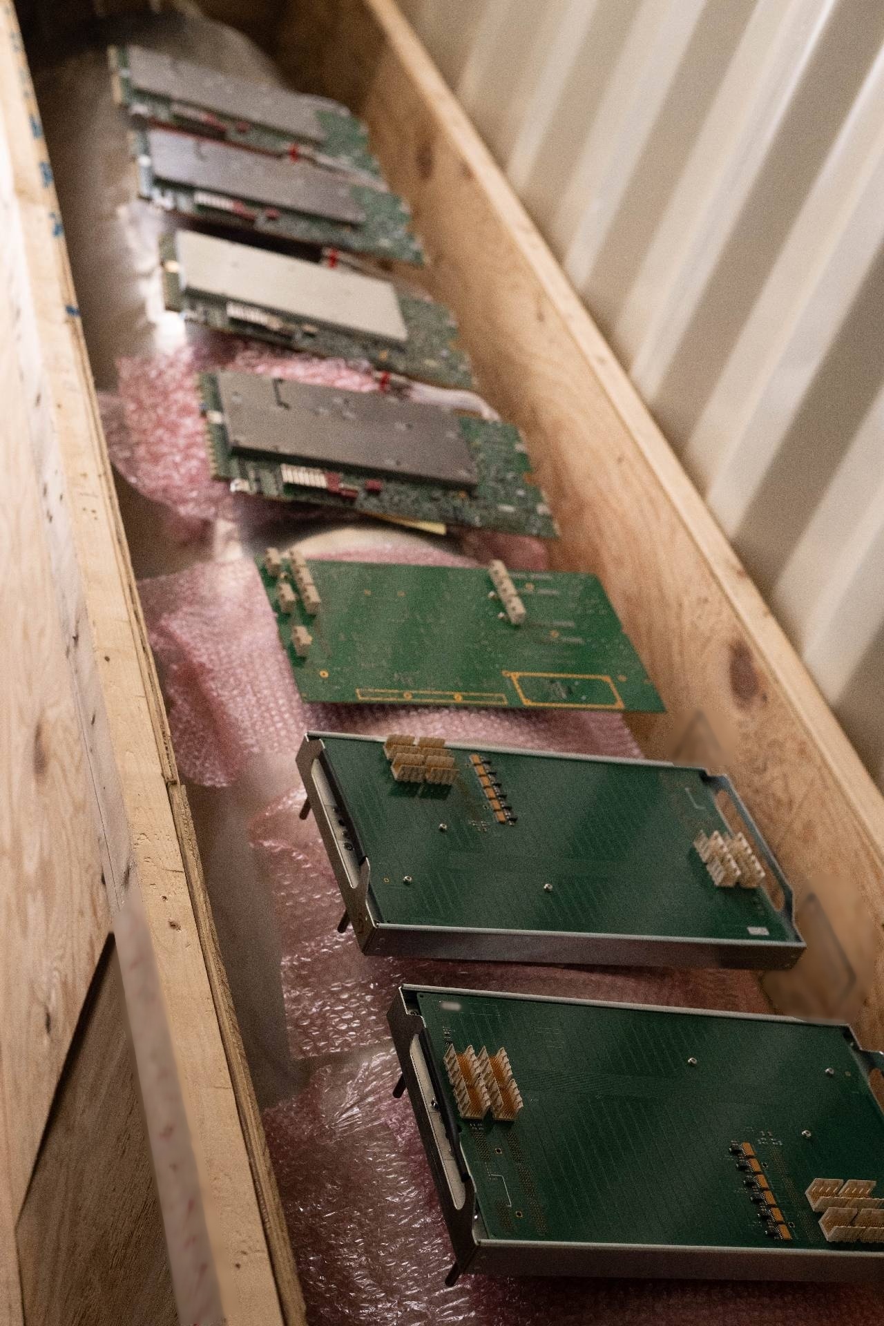 Photo Used AGILENT / HP / HEWLETT-PACKARD / VERIGY / ADVANTEST Lot of boards For Sale