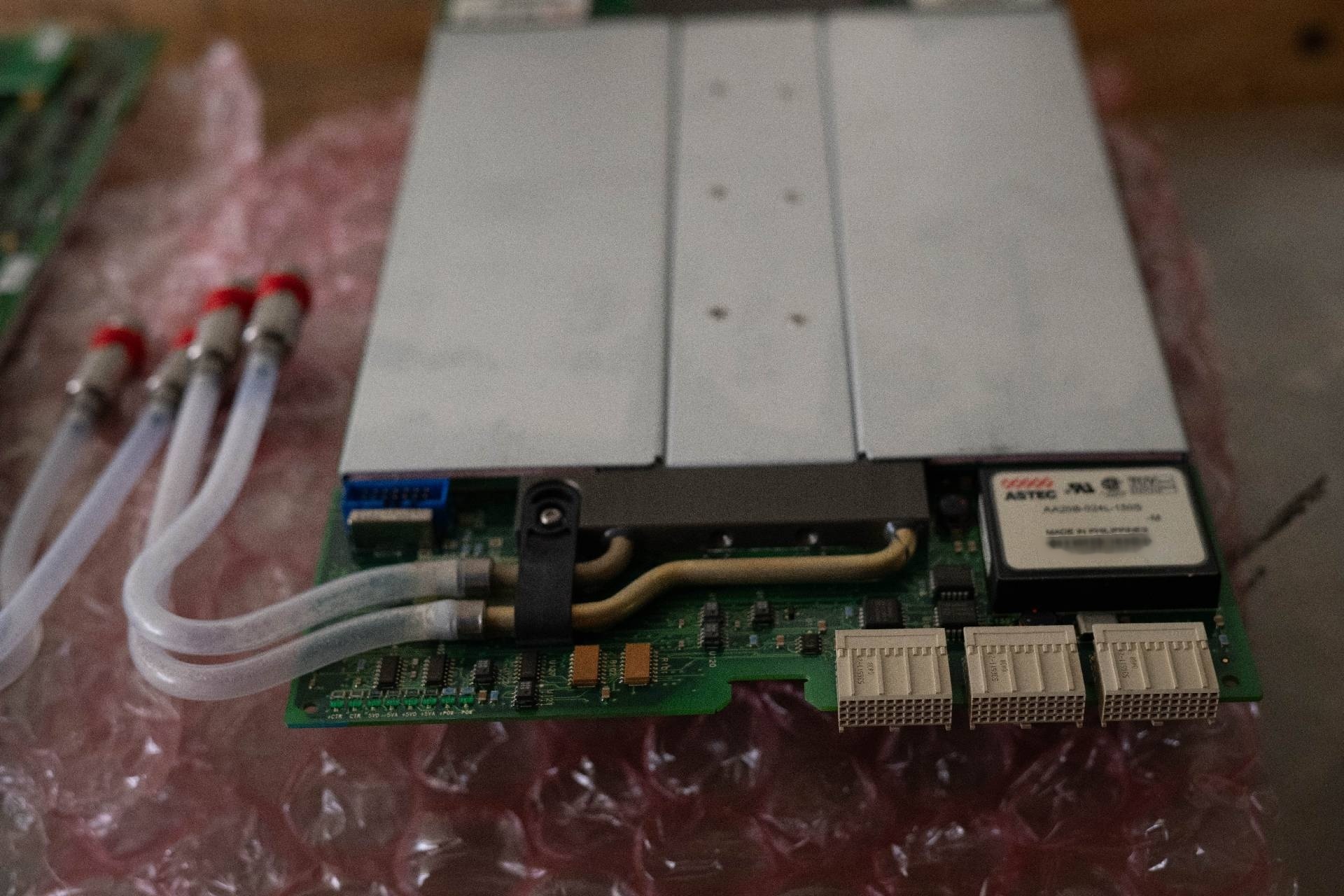 Photo Used AGILENT / HP / HEWLETT-PACKARD / VERIGY / ADVANTEST Lot of boards For Sale