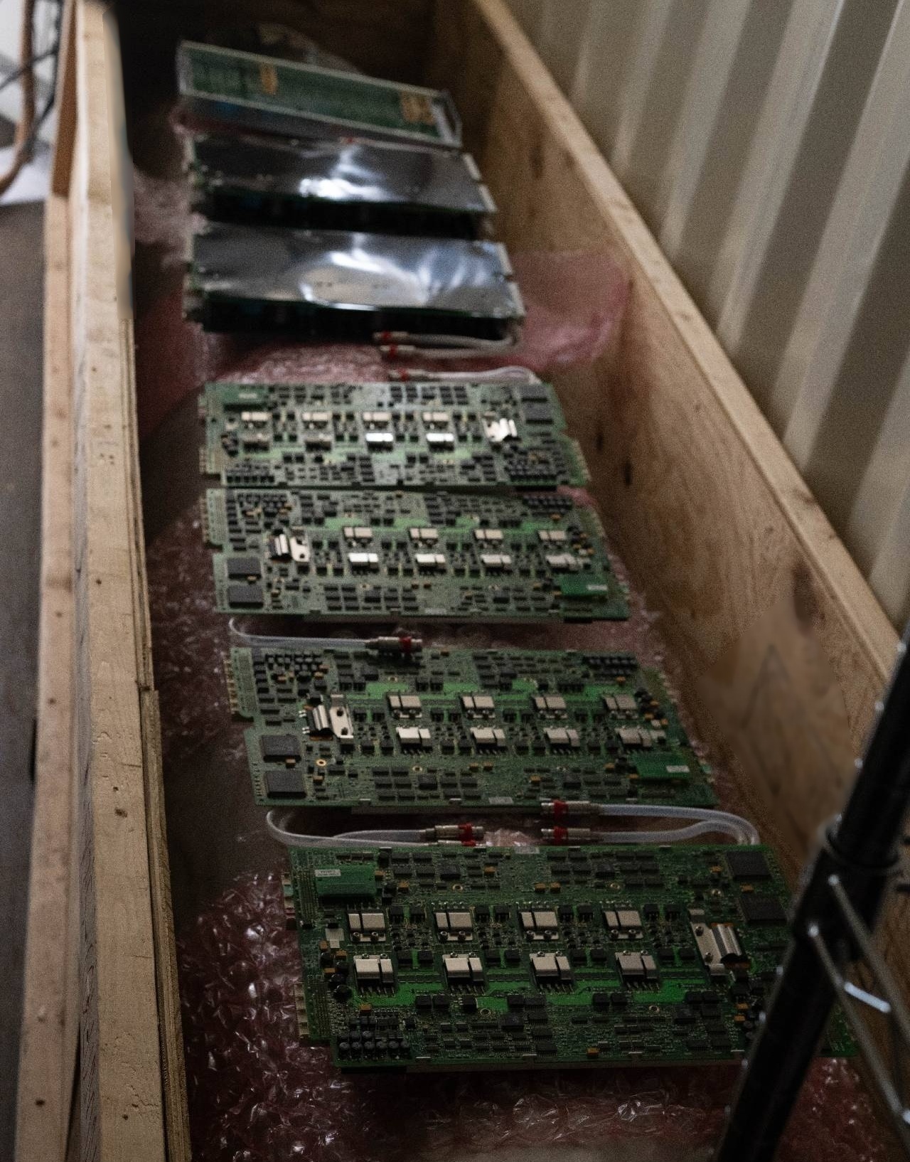 Photo Used AGILENT / HP / HEWLETT-PACKARD / VERIGY / ADVANTEST Lot of boards For Sale