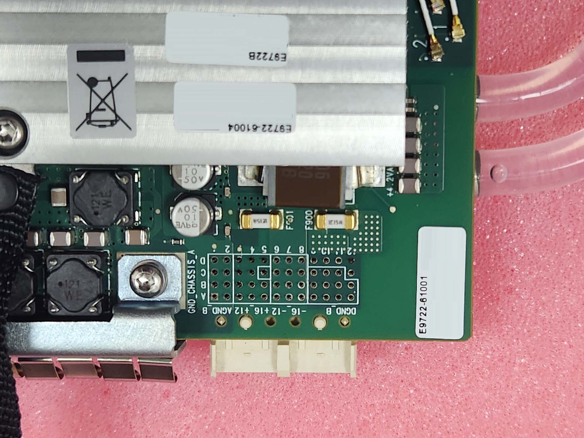 사진 사용됨 AGILENT / HP / HEWLETT-PACKARD / VERIGY / ADVANTEST MCB 4S4M 판매용