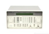 Photo Used AGILENT / HP / HEWLETT-PACKARD / KEYSIGHT 8648C For Sale