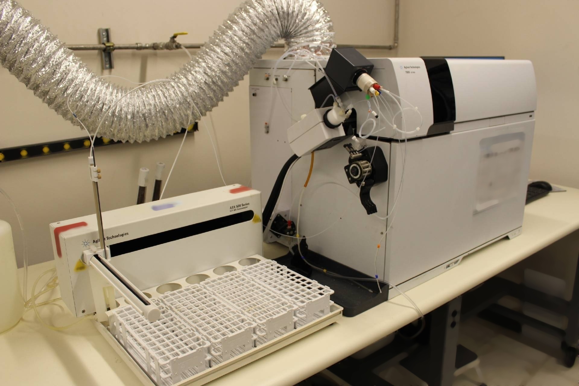 フォト（写真） 使用される AGILENT / HP / HEWLETT-PACKARD / KEYSIGHT 7800 販売のために