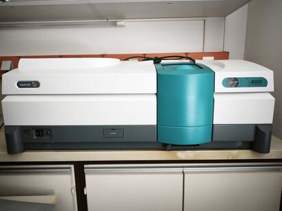 VARIAN Cary 4000 #293826300