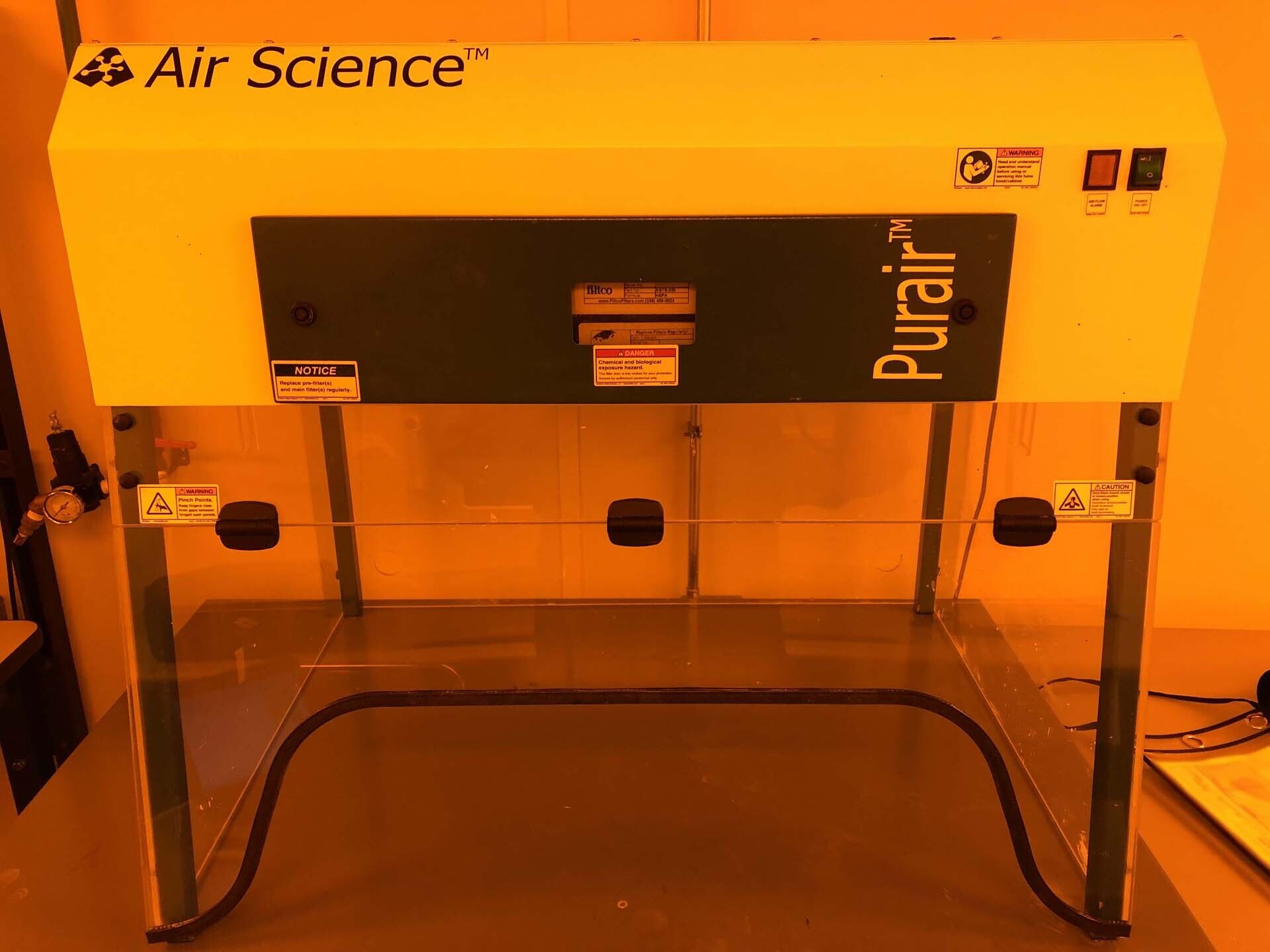 Photo Used AIR SCIENCE Purair 5-36 For Sale