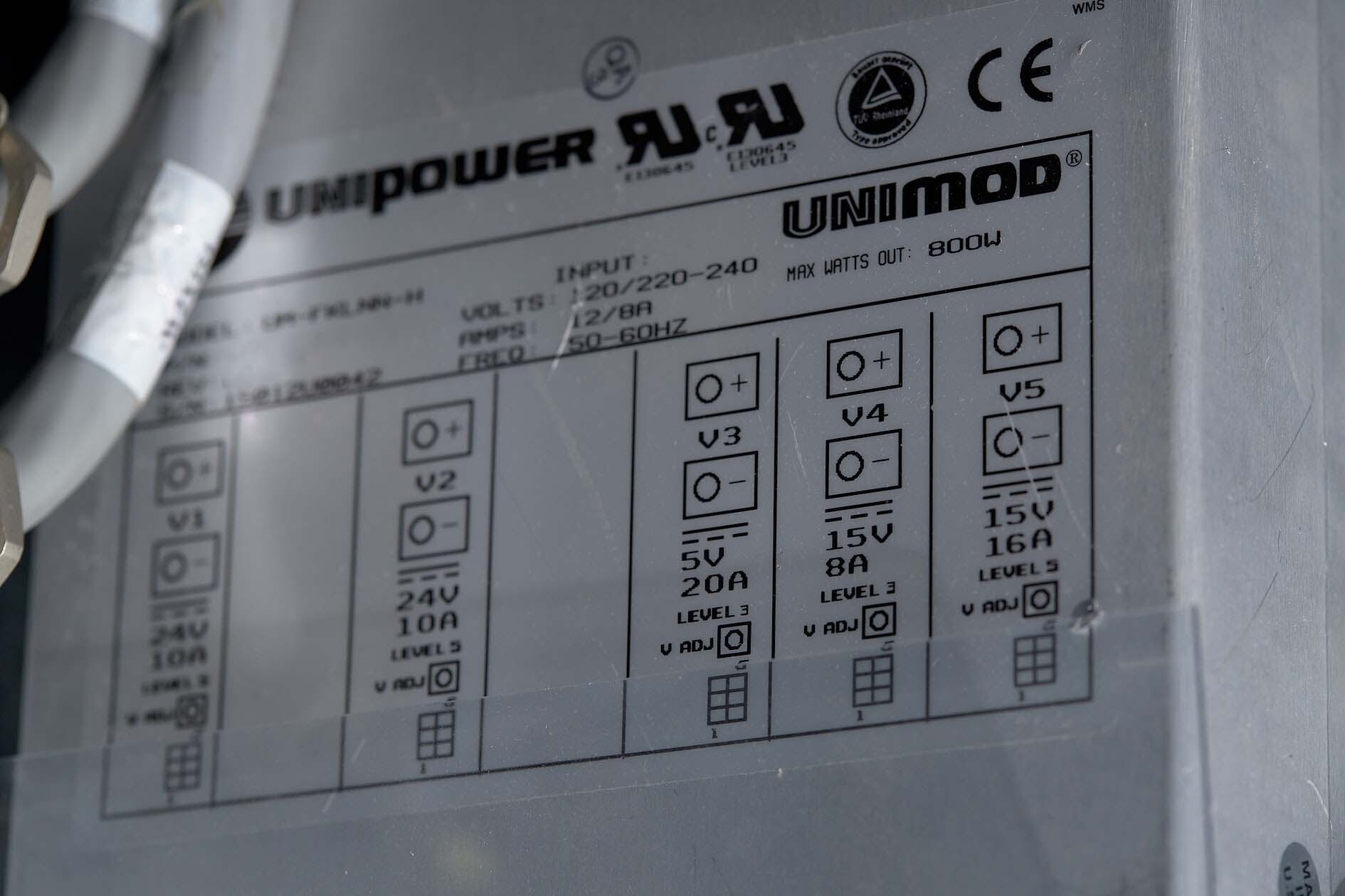Foto Verwendet AIXTRON 2400 G3 Zum Verkauf