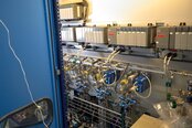 Foto Verwendet AIXTRON 2400 G3 Zum Verkauf
