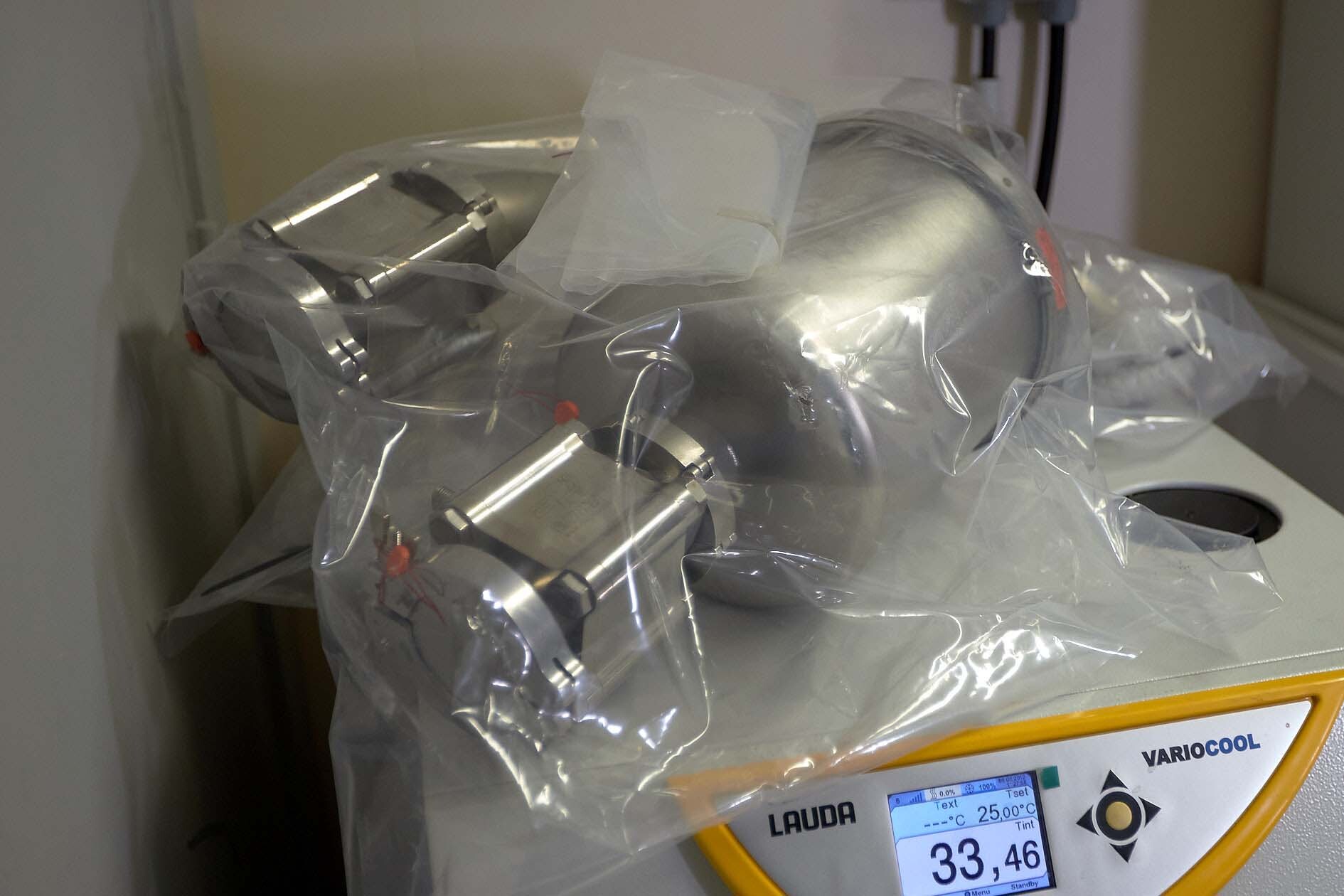 Foto Verwendet AIXTRON 2400 G3 Zum Verkauf