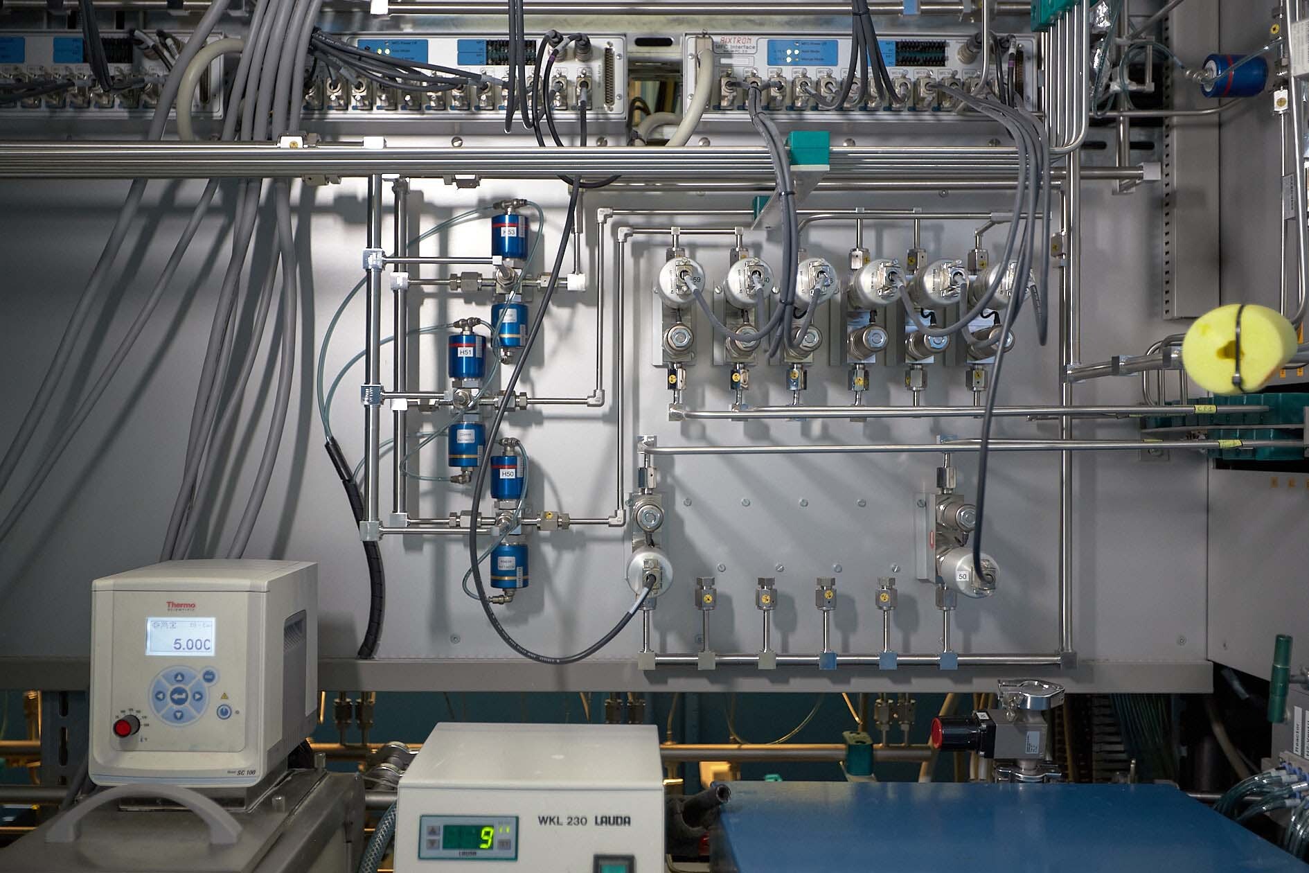 Foto Verwendet AIXTRON 2400 G3 Zum Verkauf