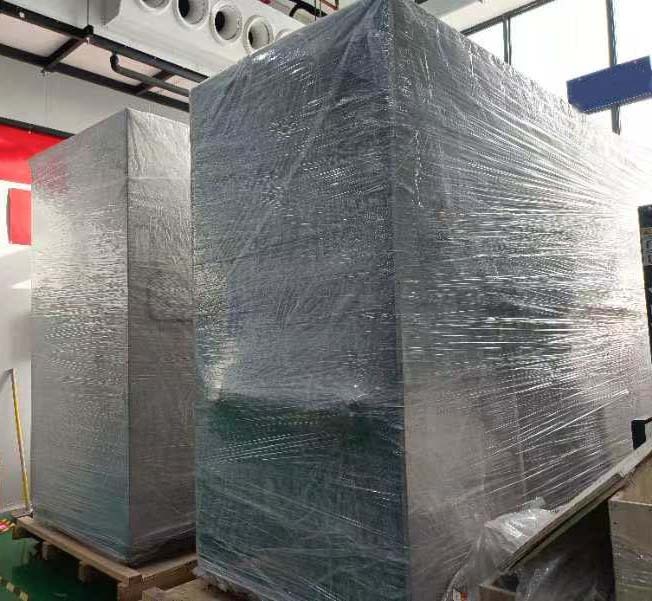 Foto Verwendet AIXTRON AIX 2400 G3 HT Zum Verkauf