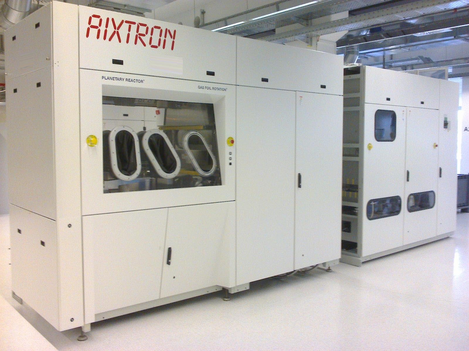 Photo Used AIXTRON AIX 2800 G4 HT For Sale