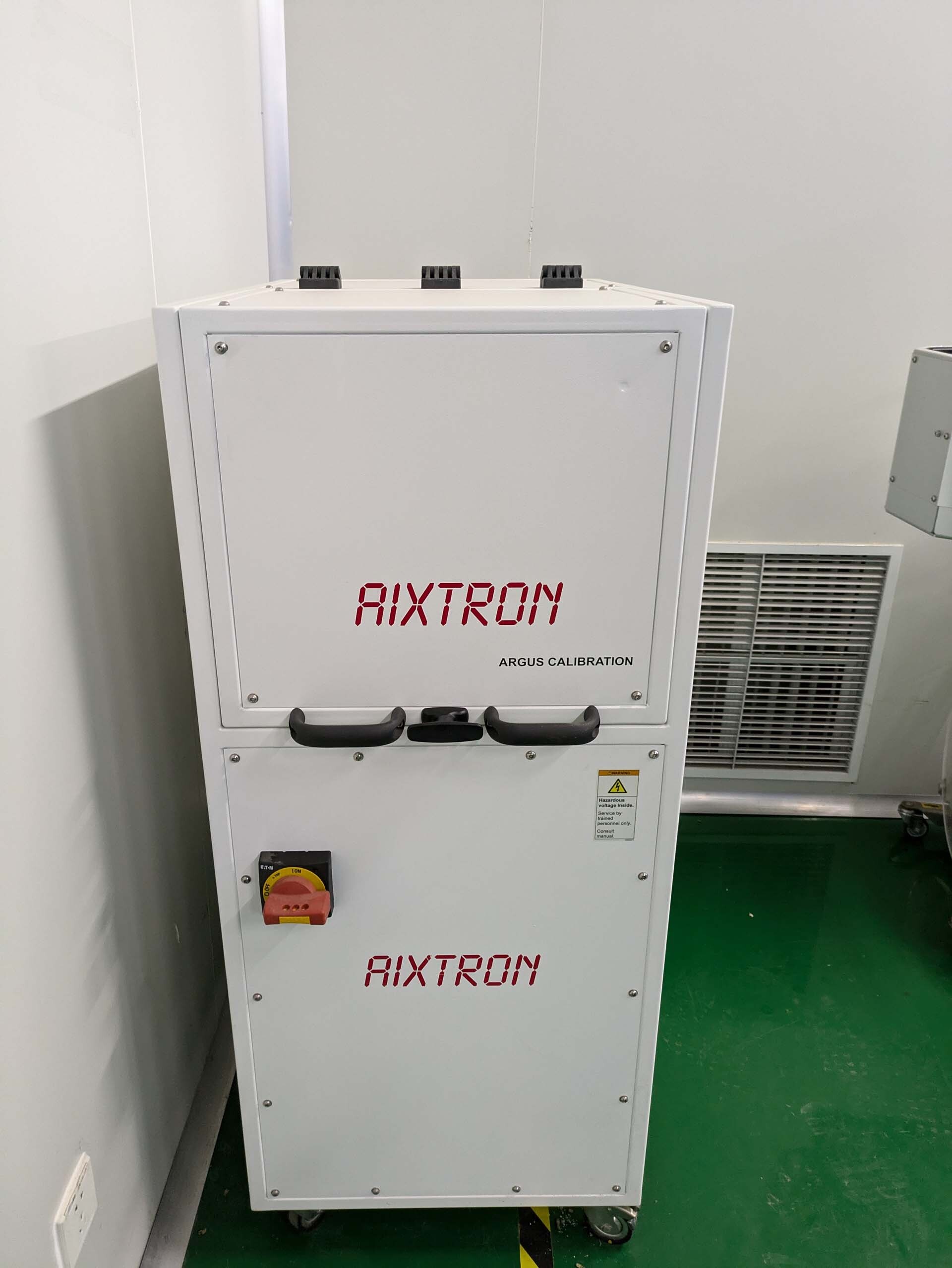 Photo Used AIXTRON Spare parts for MOCVD System For Sale