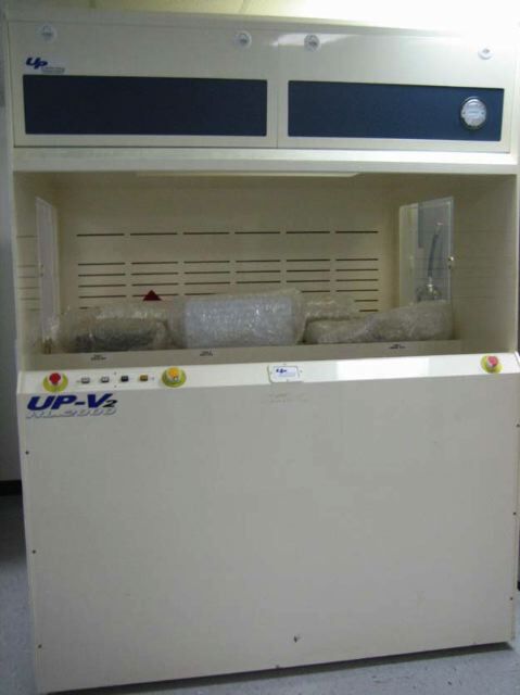 사진 사용됨 AKRION UP-V2 HL 2000 판매용