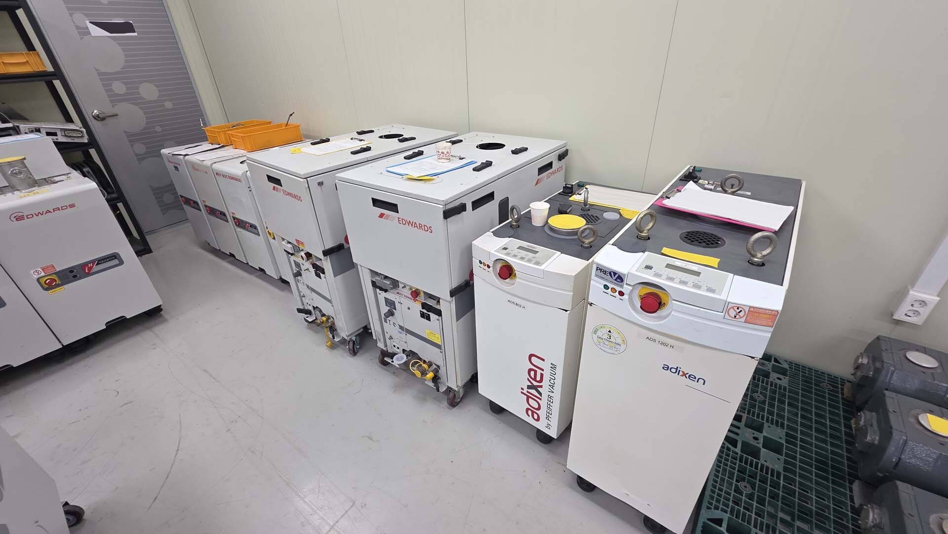 Photo Used ALCATEL / ADIXEN / PFEIFFER ADS 1202H For Sale