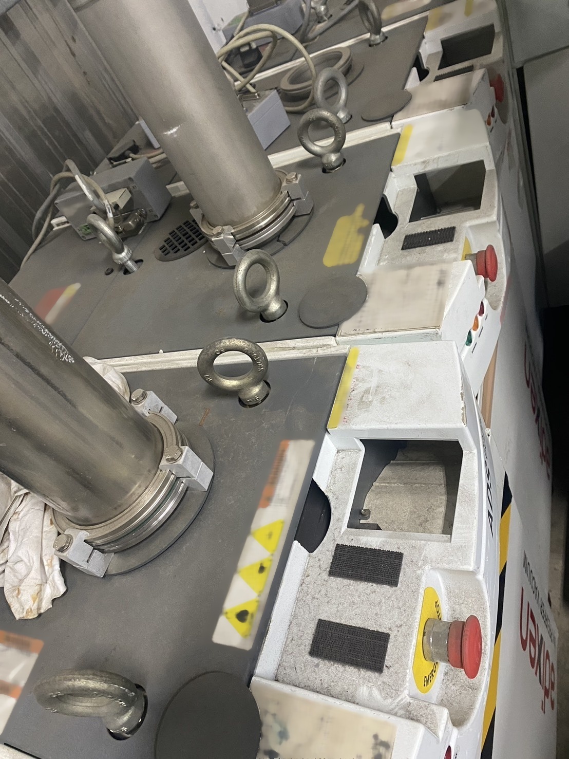Photo Used ALCATEL / ADIXEN / PFEIFFER ADS 602H For Sale